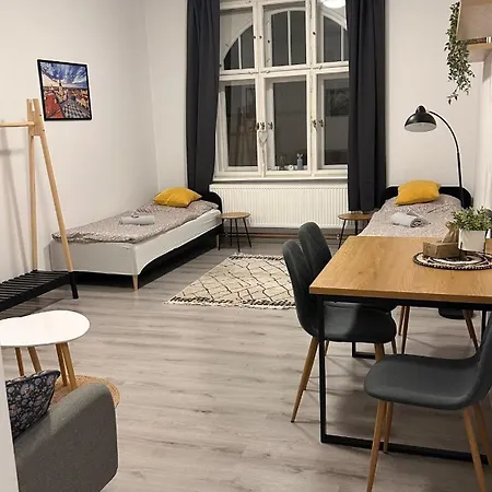 Na Trojce Apartment *