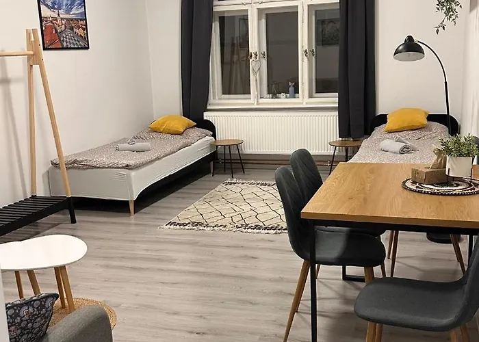 Na Trojce Apartamento *